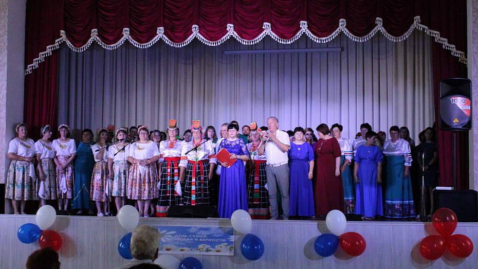 Ольховатцев пригласили на фестиваль семейного творчества