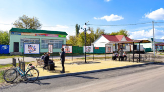 Автобусную остановку с инфозоной построили активисты лискинского села Нижний Икорец