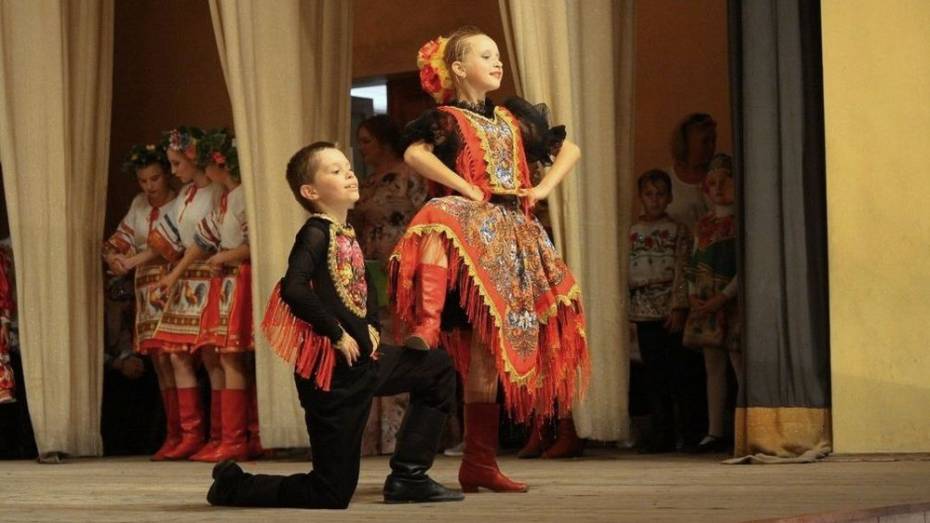 Аннинские танцоры стали лауреатами двух международных конкурсов