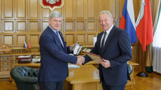 Глава Воронежской области объявил благодарность гендиректору компании «Выбор» 