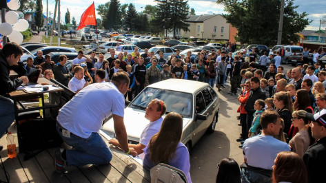 В лискинском селе на благотворительном автофестивале собрали более 18 тыс руб