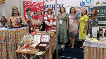 Масло и съедобные сувениры из Репьевского района отметили на форуме «Воронеж торговый»