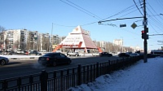 Воронежское управление ГИБДД проанализирует ситуацию возле Памятника Славы после окончания дорожного ремонта