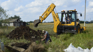 Общественники подгоренского села Лыково заменят около 1 км водопровода