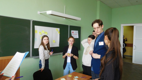 В Воронеже школьники прошли избирательный квест