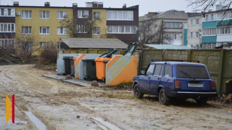 В Терновке благоустроят подъездные пути к 17 контейнерным площадкам