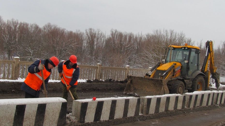 Дорожники предупредили о ремонтных работах на участке трассы в Аннинском районе
