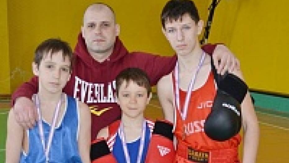 Грибановские боксеры успешно выступили на областном турнире «Пересвет»