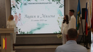 В Новой Усмани на избирательном участке прошла свадьба