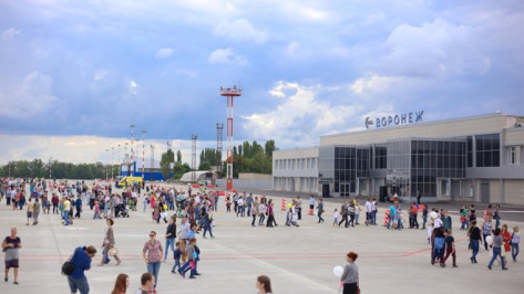 Воронежских пассажиров попросили 26 августа приезжать в аэропорт заранее 
