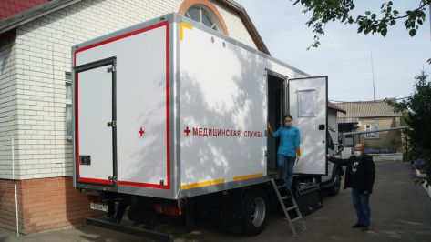 Воробьевская больница получила мобильный комплекс для обслуживания пациентов маленьких сел