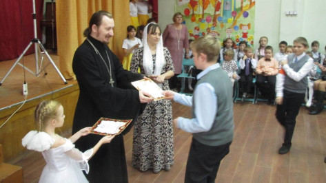 Павловская детская православная телепрограмма «Воскресный колокольчик» отметила пятилетие