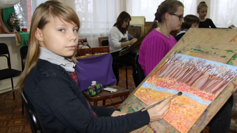 Бобровская школьница стала призером всероссийского конкурса юных художников