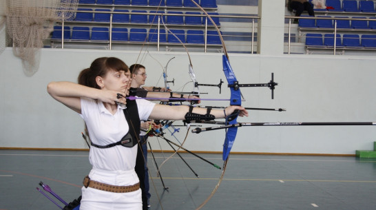 Аннинские лучники получили 3 «золота» на открытом турнире в Воронеже