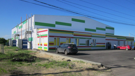 Суд приостановил работу завода под Воронежем за загрязнение воздуха ядовитым веществом 