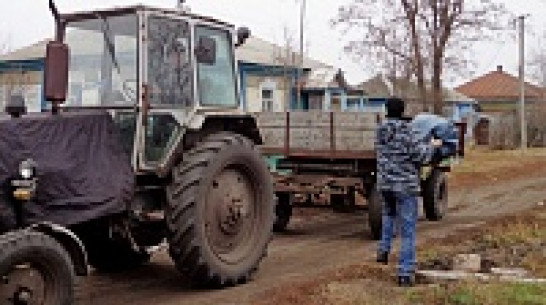 В таловском селе организовали централизованный вывоз мусора