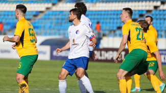 Воронежский «Факел» сыграл вничью с «Кубанью» в матче с 3 удалениями