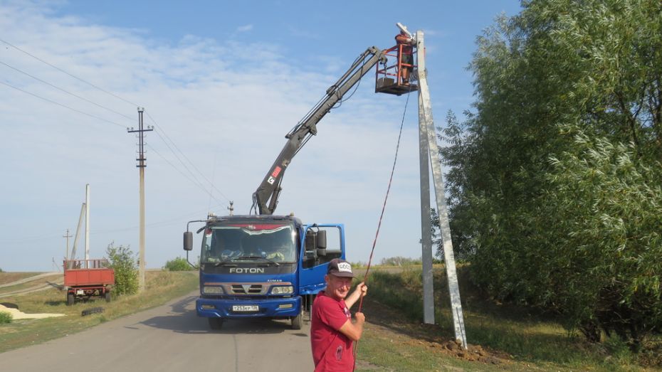 В 5 населенных пунктах Нижнедевицкого района установят 562 уличных фонаря