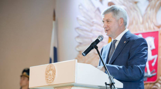 Губернатор Александр Гусев поздравил воронежцев с Днем защитника Отечества