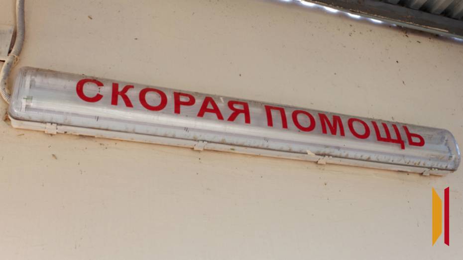 В Воронеже женщину переехал трактор