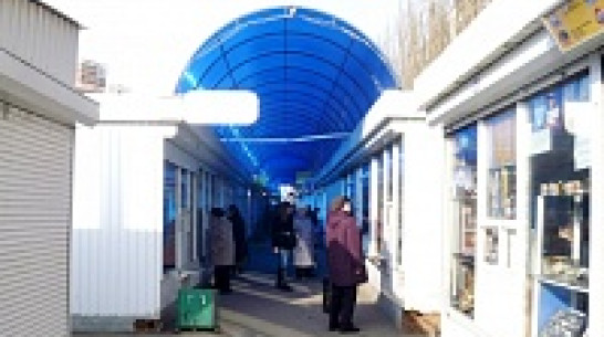 На рынках Воронежа пустуют 2,8 тысяч торговых мест
