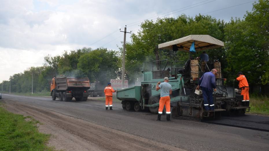 В Верхнемамонском районе на ремонт дорог регионального значения потратят 27,2 млн рублей