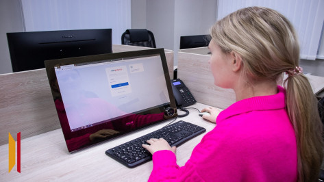 Обучающиеся воронежских вузов перейдут на электронные зачетки и студенческие билеты