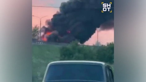 На трассе М-4 «Дон» в сторону Воронежа сгорели 7 автомобилей