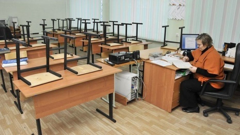 В Лискинском районе отремонтировали 40 школ