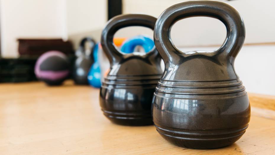 Богучарцев пригласили на соревнования по гиревому спорту