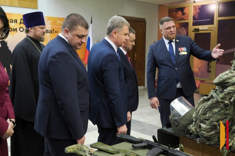 Выставка в облдуме