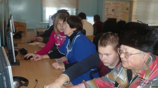 В Грибановской школе появился класс для пенсионеров