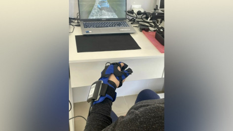 В воронежскую поликлинику поступила «умная» перчатка для реабилитации после травм