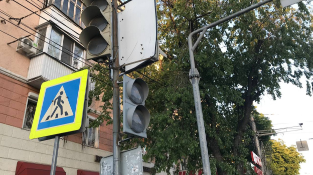Светофоры в центре Воронежа отключили из-за аварии электросетей