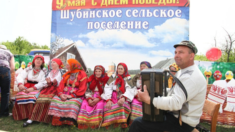 В Острогожском районе прошел областной фестиваль «Цветущая яблоня»