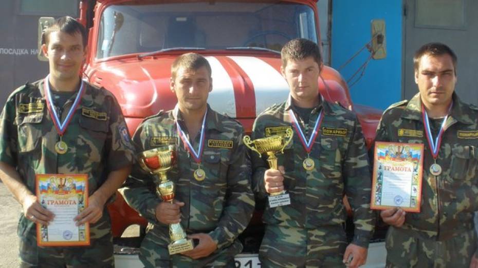 Ольховатские пожарные победили в первенстве Воронежской области по пожарно-прикладному спорту