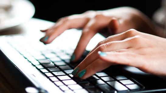 Роскомнадзор получил право читать переписку россиян в интернете