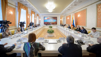 Глава Воронежской области призвал подкрепить ответственность ресурсами 