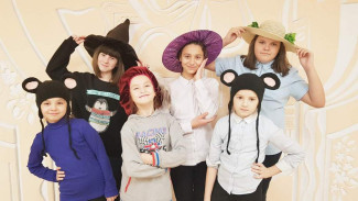 В Репьевке проведут конкурс костюмов с необычными головными уборами «Все дело в шляпе»