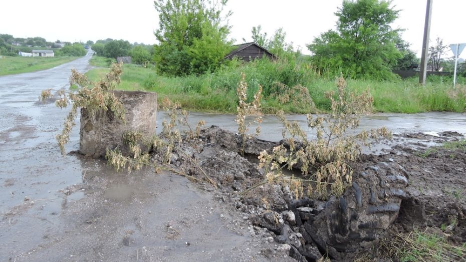 В Кантемировском районе коммунальная авария оставила без воды 700 хуторян на 4 дня