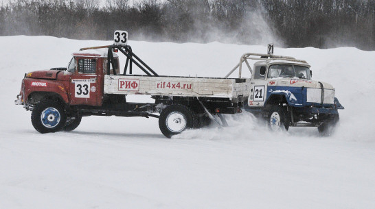 «Спорт фанатиков». В Воронеже впервые провели этап чемпионата России по грузовому кроссу