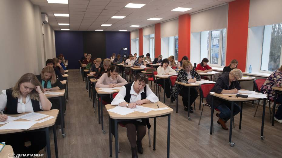 В региональном этапе конкурса «Учитель года России» приняли участие 34 воронежских педагога