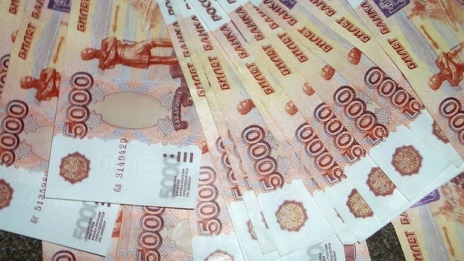 В Воронеже у очередной пенсионерки выманили деньги под предлогом избавления от порчи