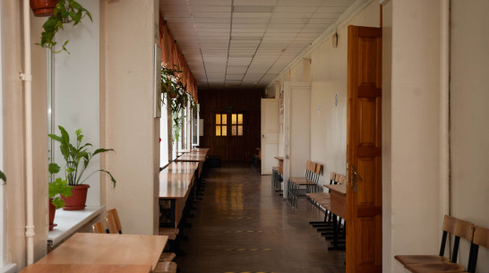 Из-за коронавируса в Воронеже закрыли 130 классов