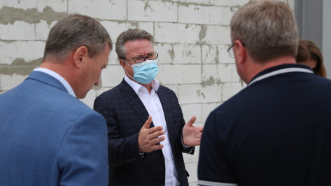 Мэр Воронежа пригрозил недобросовестным подрядчикам