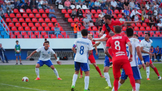 «Факел» проиграл красноярскому «Енисею» в Воронеже