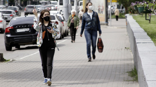 В Воронеже объявили конкурс с подарками для привитой от COVID-19 молодежи