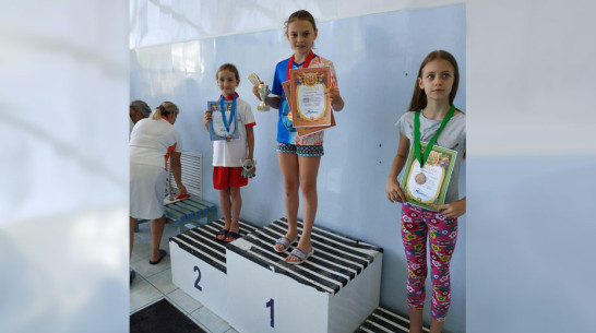 Верхнехавские пловцы завоевали 12 золотых медалей открытого первенства Воронежа