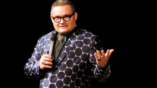 Историк моды Александр Васильев в Воронеже: «Сегодняшние школьницы одеваются вульгарно по настоянию родителей»