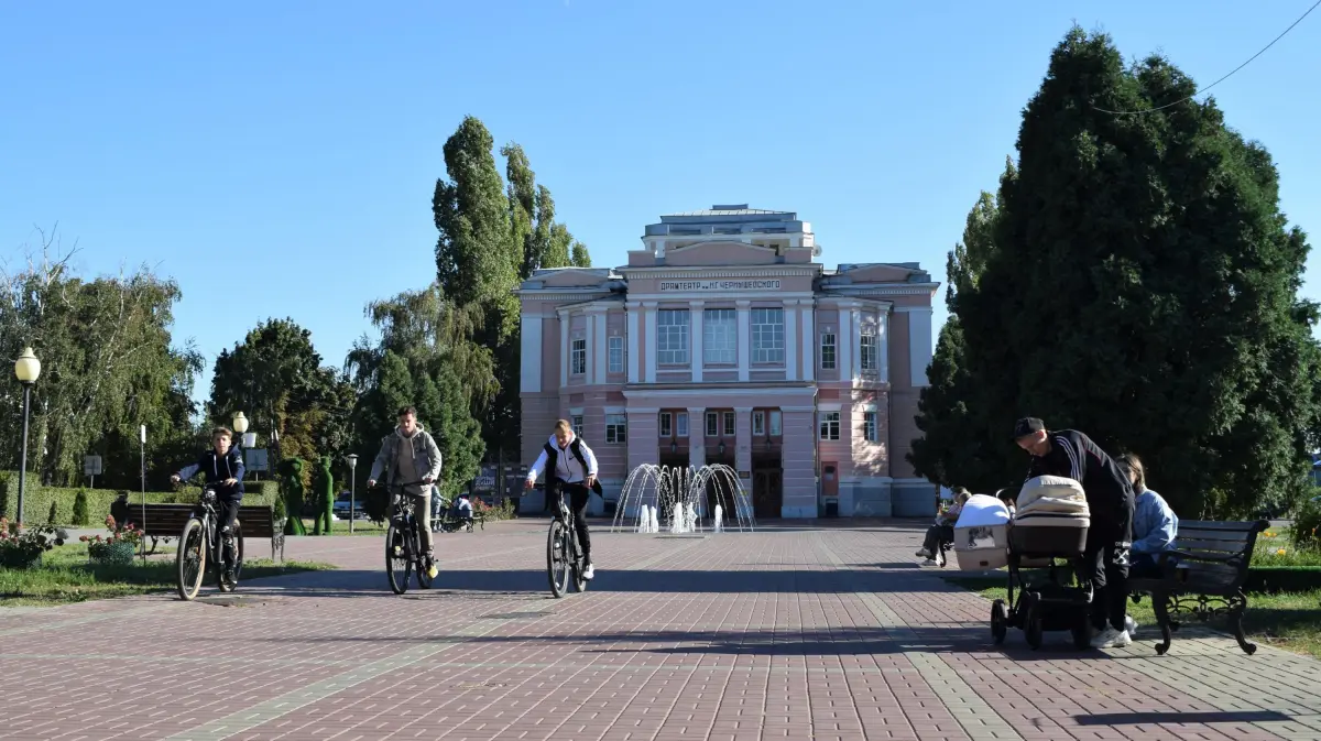 Город для людей. Как в Борисоглебске благоустраивают территории для  массового отдыха